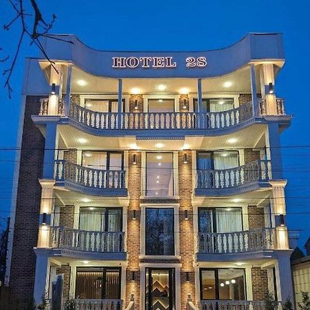 Botanic Boutique Hotel Bishkek Esterno foto